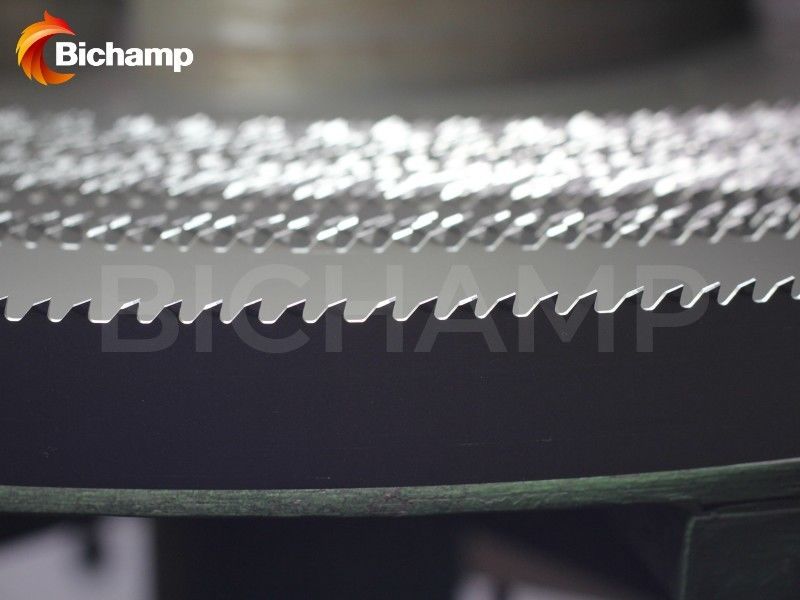Versatile Industrial Bandsaw Blades Triple Chip For Steel Cutting